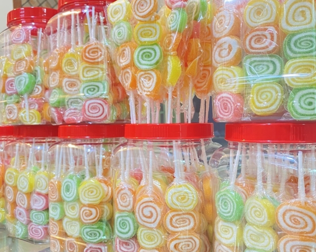 Kẹo dẻo xiên 4 cái
